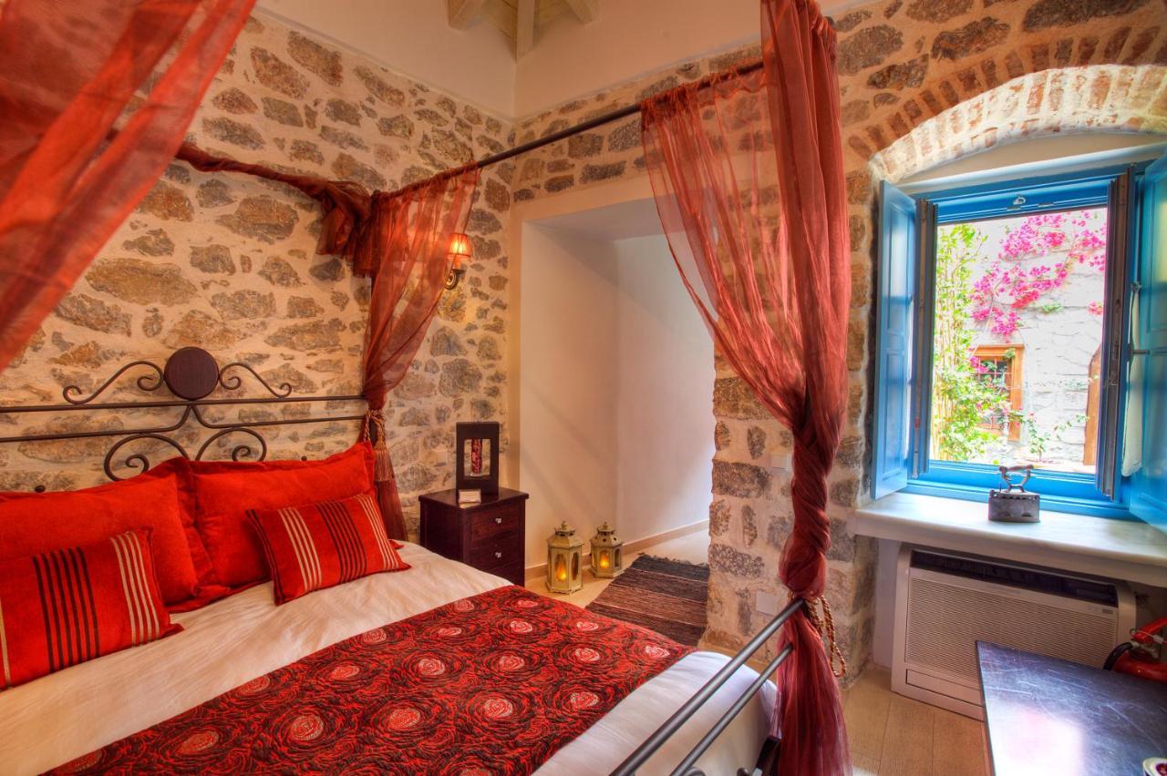 הידרה Portadelmare Deluxe Suites מראה חיצוני תמונה