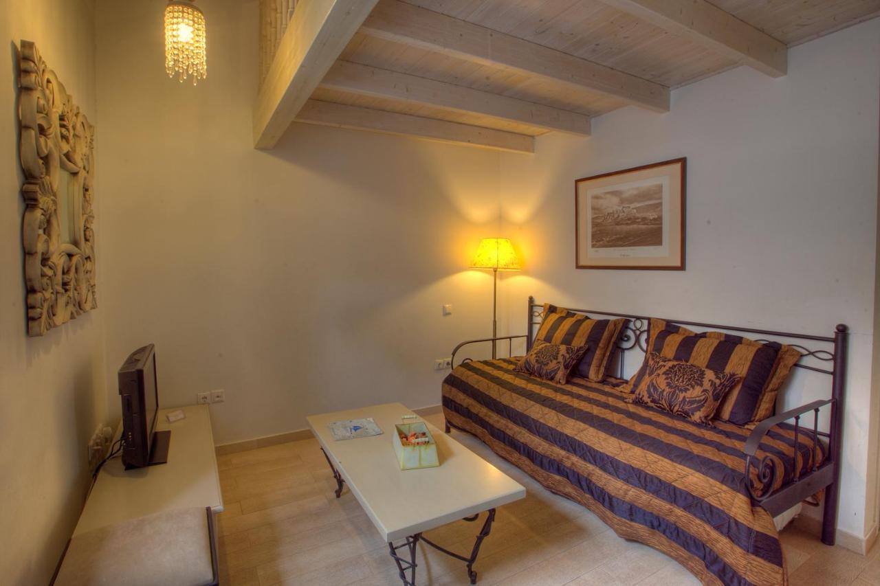 הידרה Portadelmare Deluxe Suites מראה חיצוני תמונה