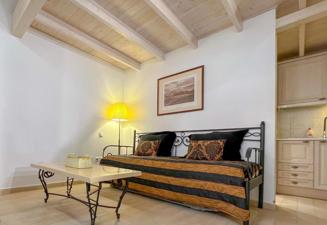 הידרה Portadelmare Deluxe Suites מראה חיצוני תמונה