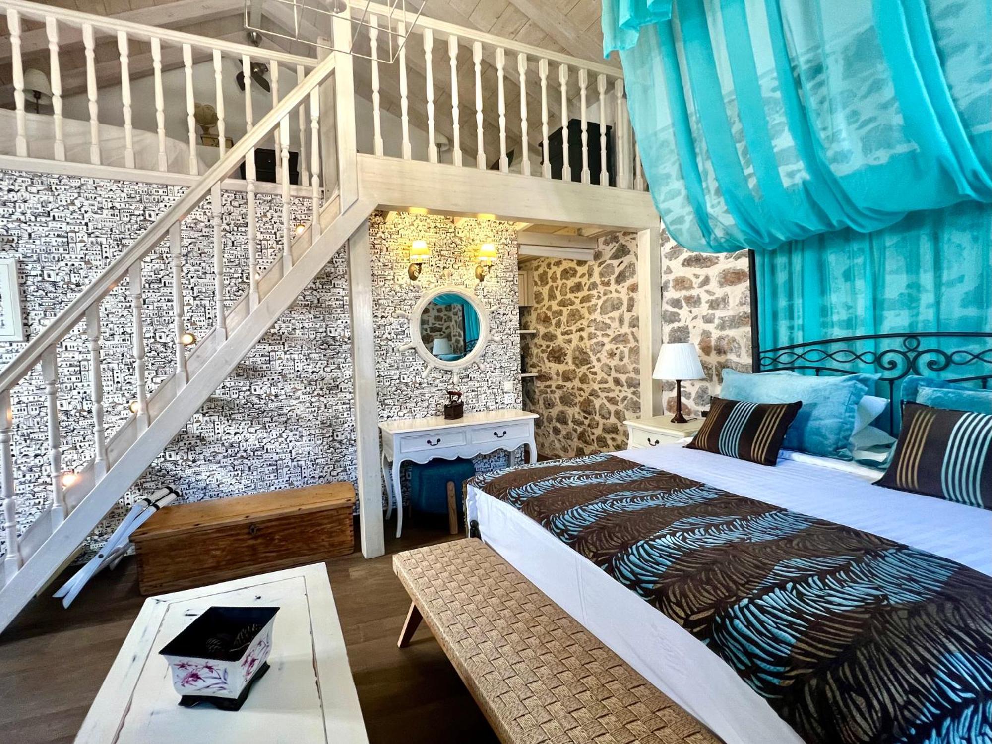 הידרה Portadelmare Deluxe Suites מראה חיצוני תמונה
